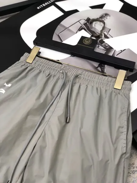 Moncler Logo-Print Nylon Shorts Black - 28