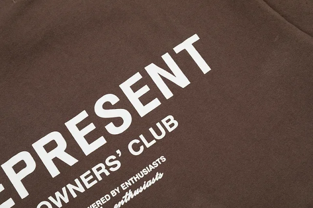 Represent T-Shirts Owners' Club Logo Print product detail image 46