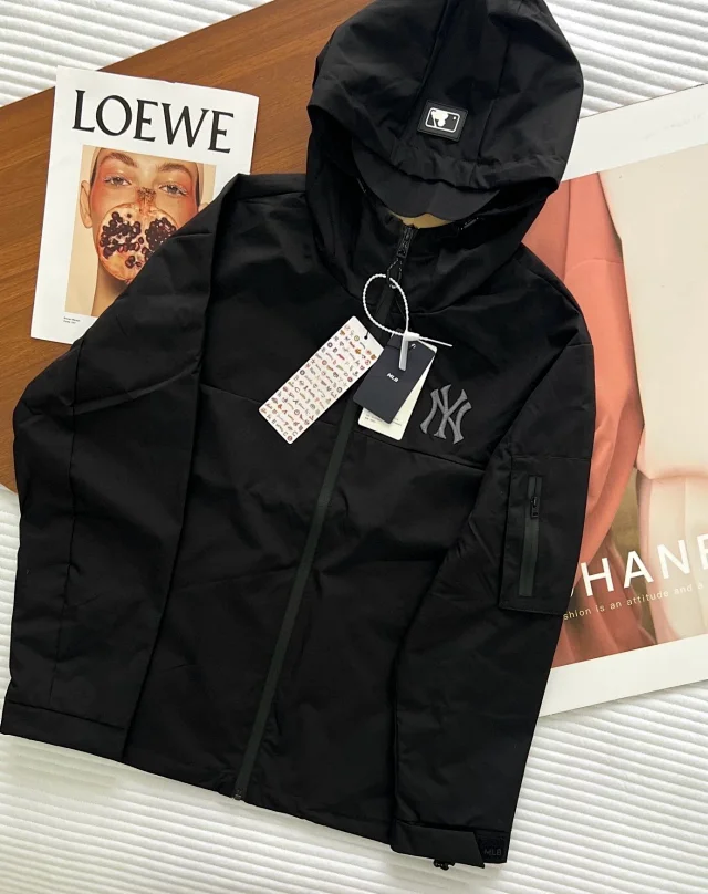 MLB Jackets Hooded zip-up jacket with team logos product detail image 15