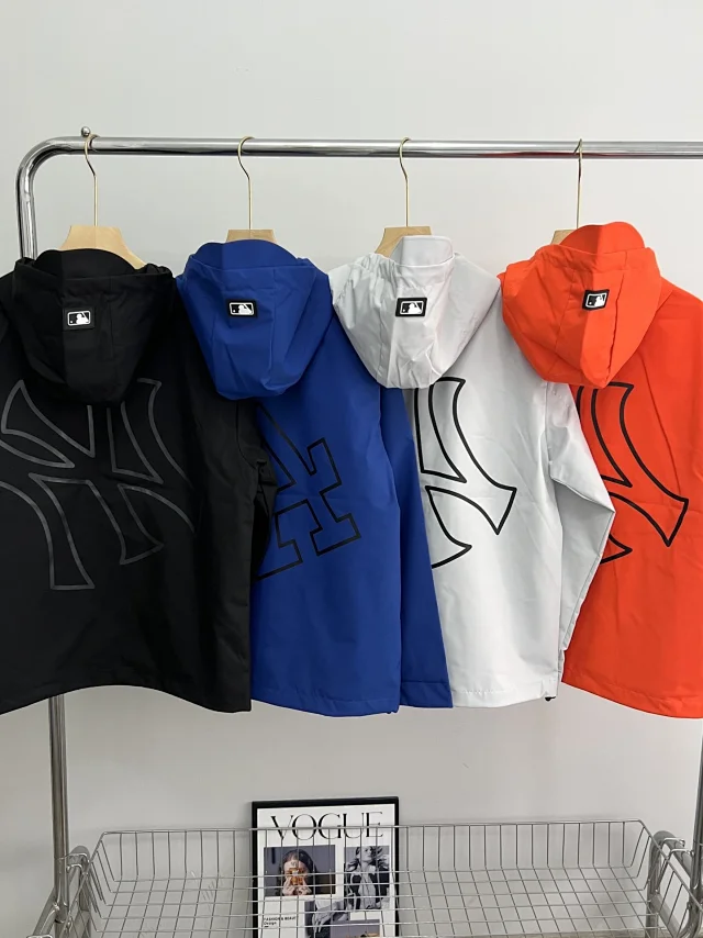 MLB Jackets Hooded zip-up jacket with team logos product detail image 12