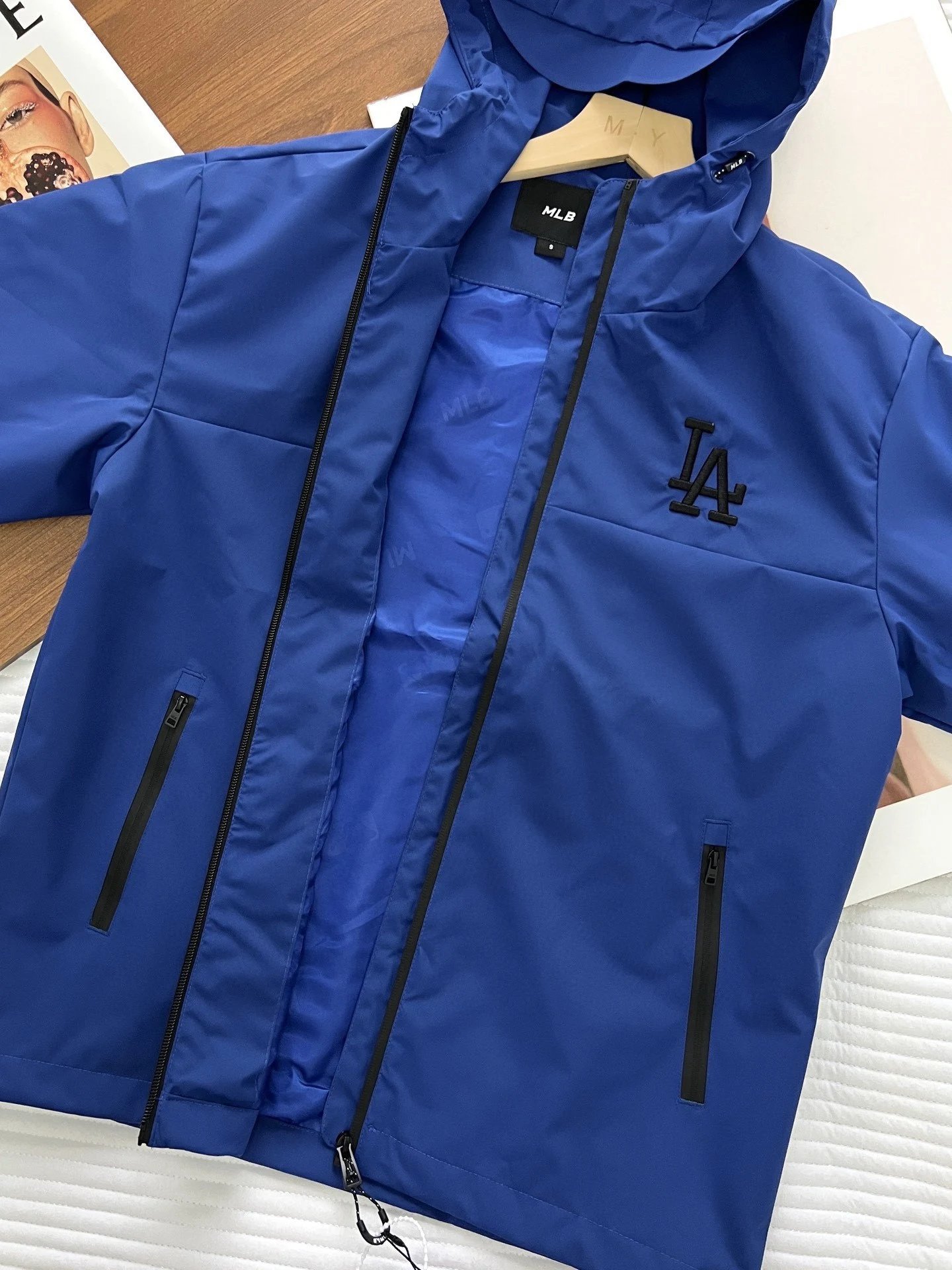 MLB New York Yankees Black Hooded Windbreaker Jacket - 18