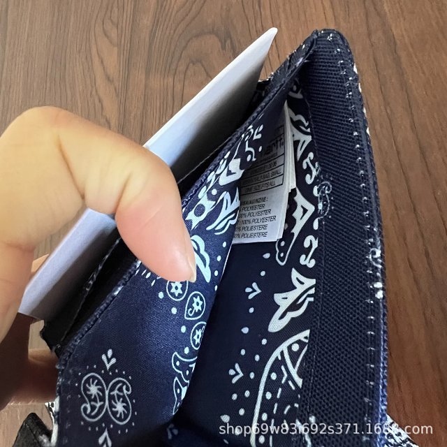 Carhartt Wallet: seller detail photo 6