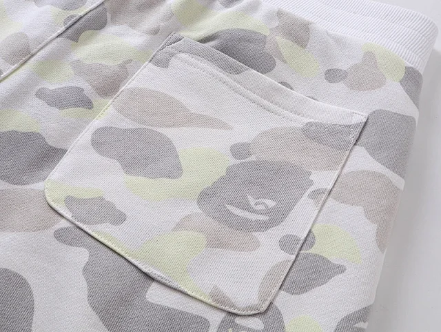 A BATHING APE T-Shirts Logo Graphic product detail image 29