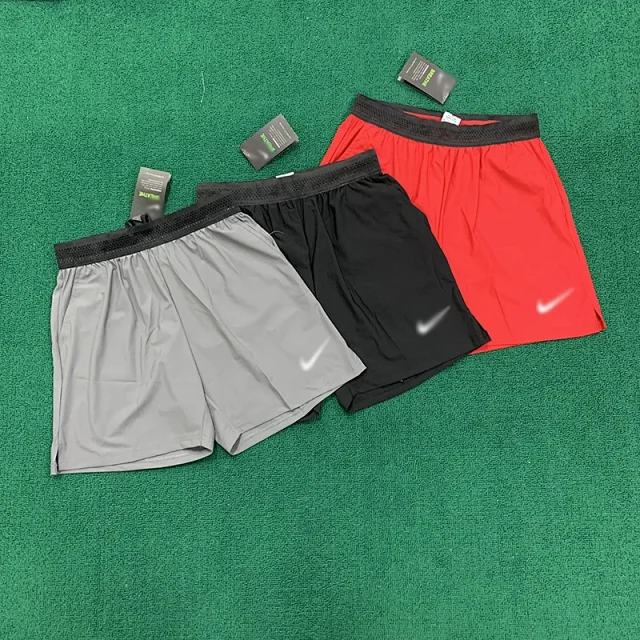 Nike Shorts Running with Elastic Mesh Waistband product detail image 2