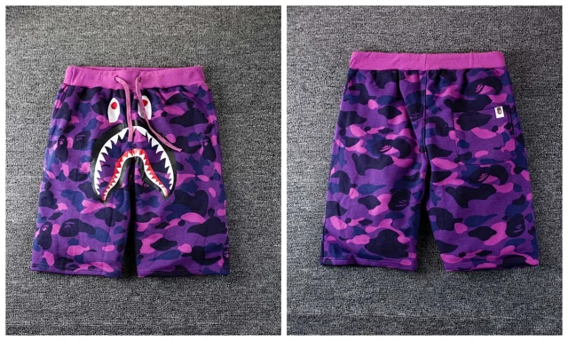 A BATHING APE T-Shirts Logo Graphic product detail image 15
