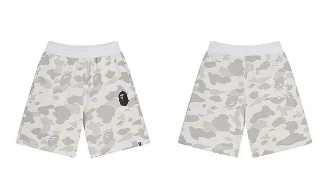 A BATHING APE T-Shirts Logo Graphic product detail image 11