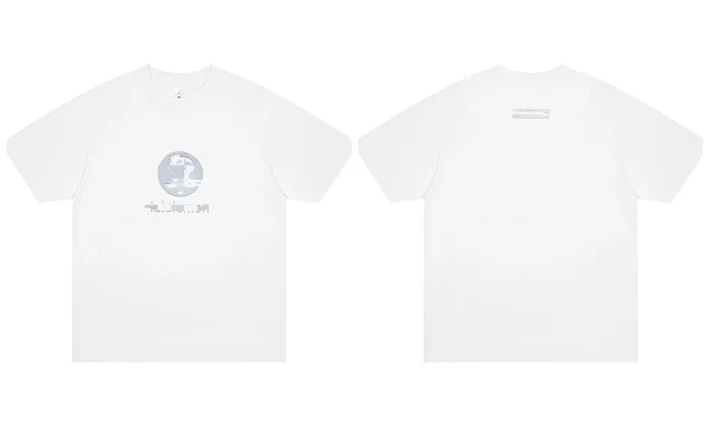 lululemon T-Shirts Logo Print product detail image 1