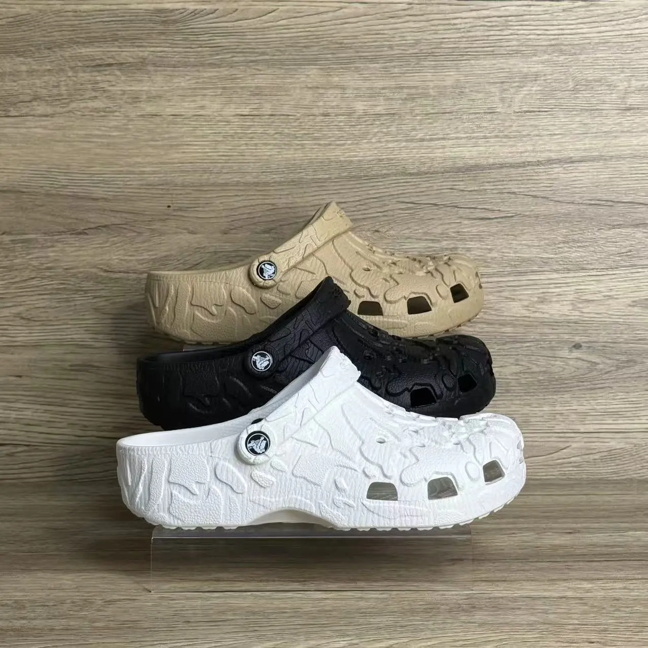 Crocs Slippers 197
