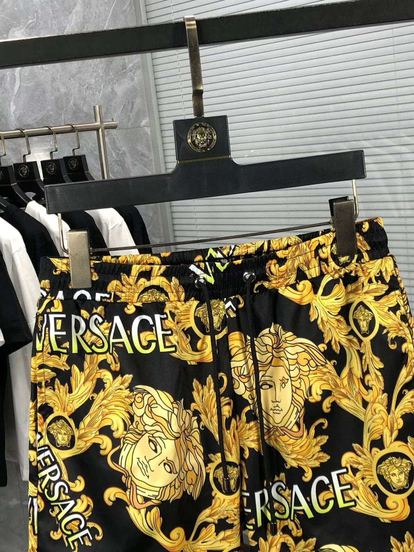 Versace Medusa Baroque Print Swim Shorts Black / Gold - 5