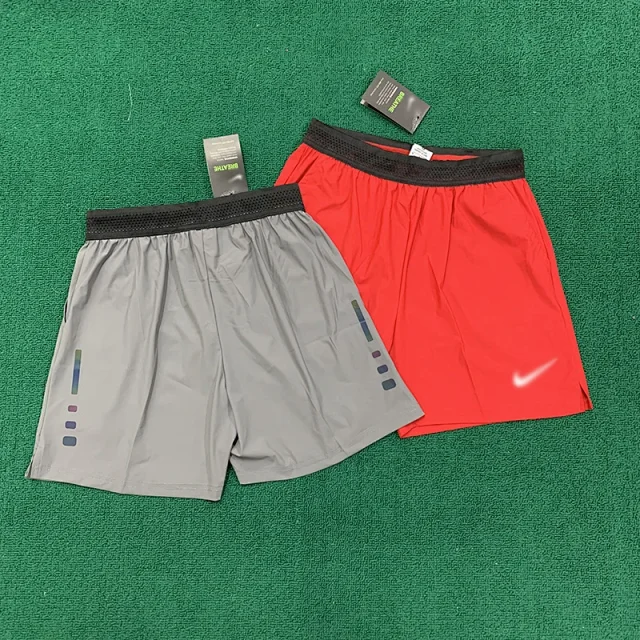 Nike Shorts Running with Elastic Mesh Waistband product detail image 4