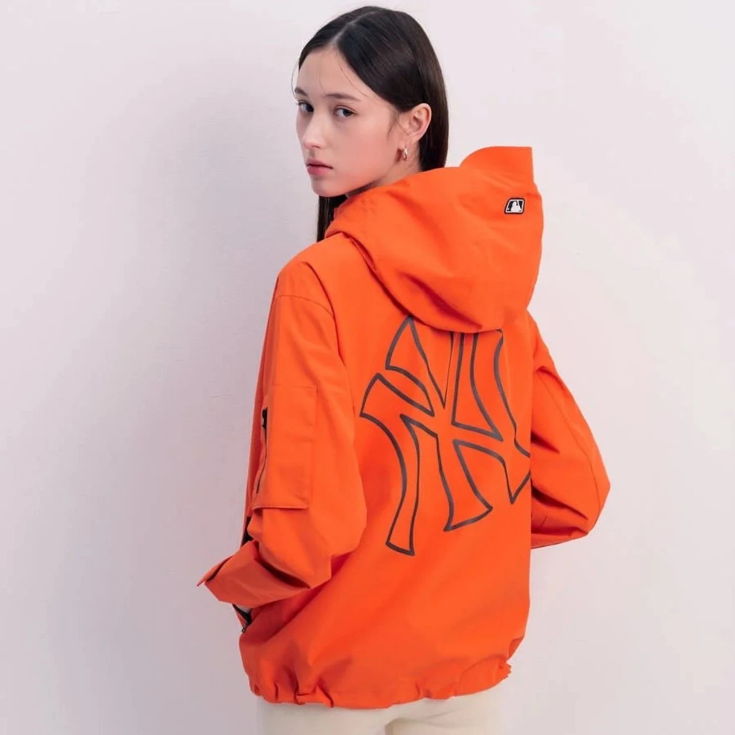 MLB Jackets Hooded zip-up jacket with team logos image 4