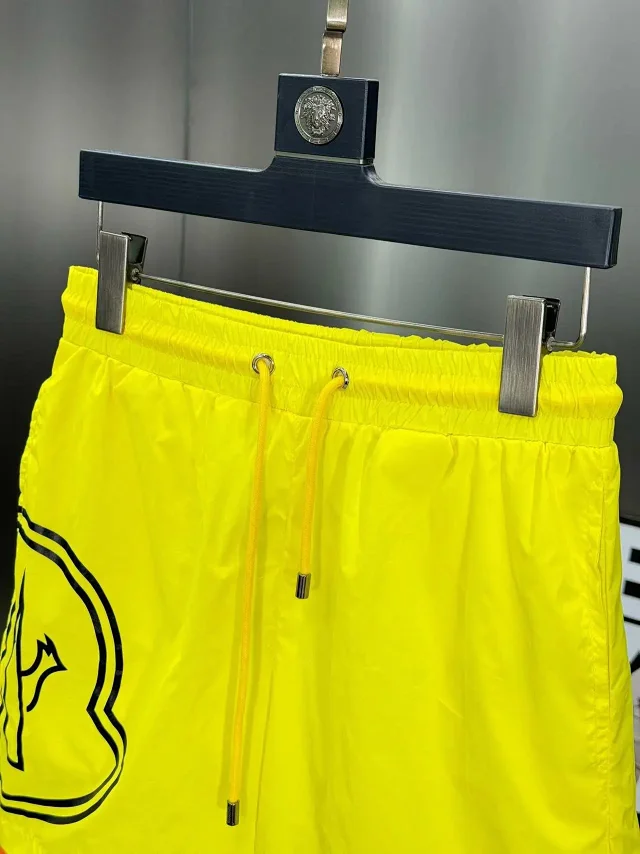 Moncler Swimwear Logo-print drawstring swim shorts product detail image 45