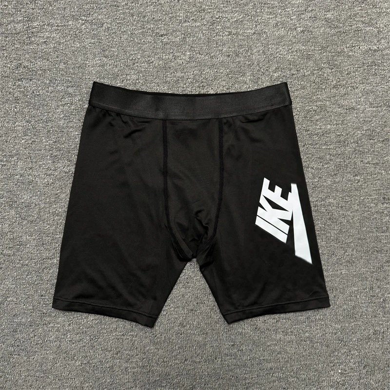 五分裤黑腰带-右大G英文