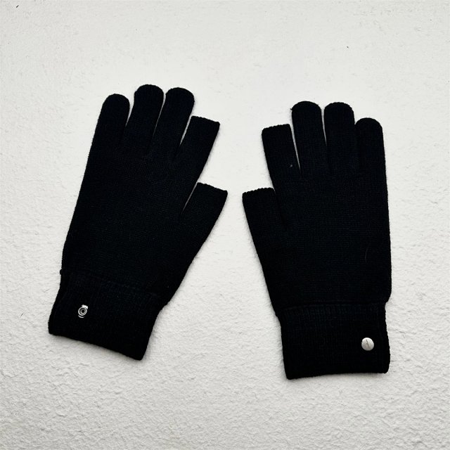 Rick Owens Gloves: seller detail photo 3
