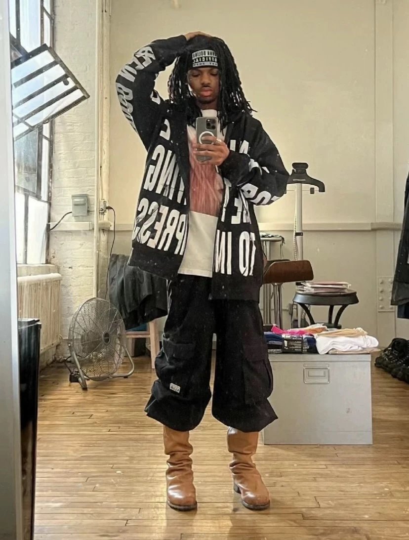 Design 'Who Are We Trying To Impress' White Zip-Up Hoodie - 3