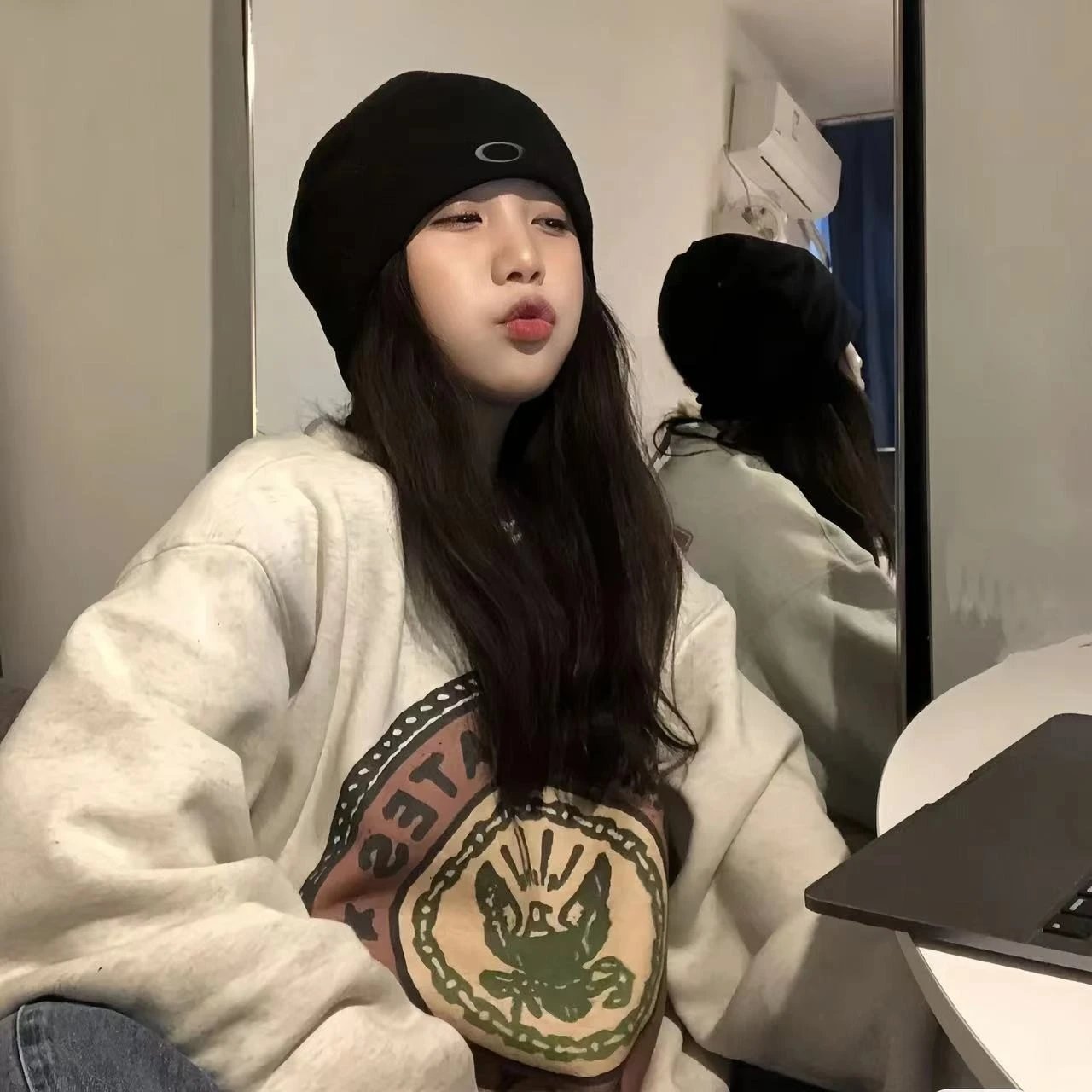 Oakley Beanie