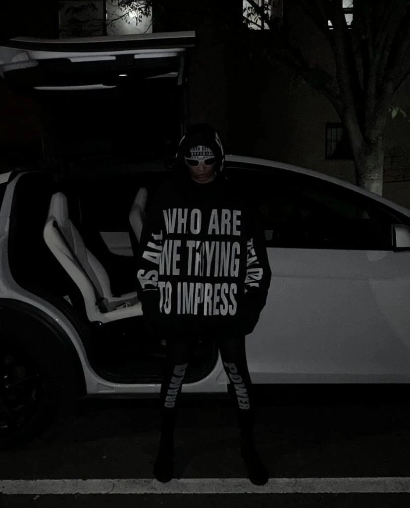 Design 'Who Are We Trying To Impress' White Zip-Up Hoodie - 2