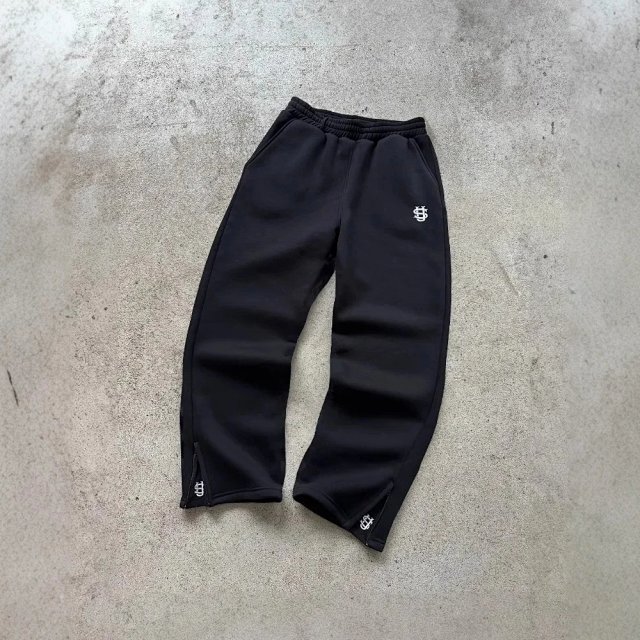 Sweatpants: seller detail photo 2