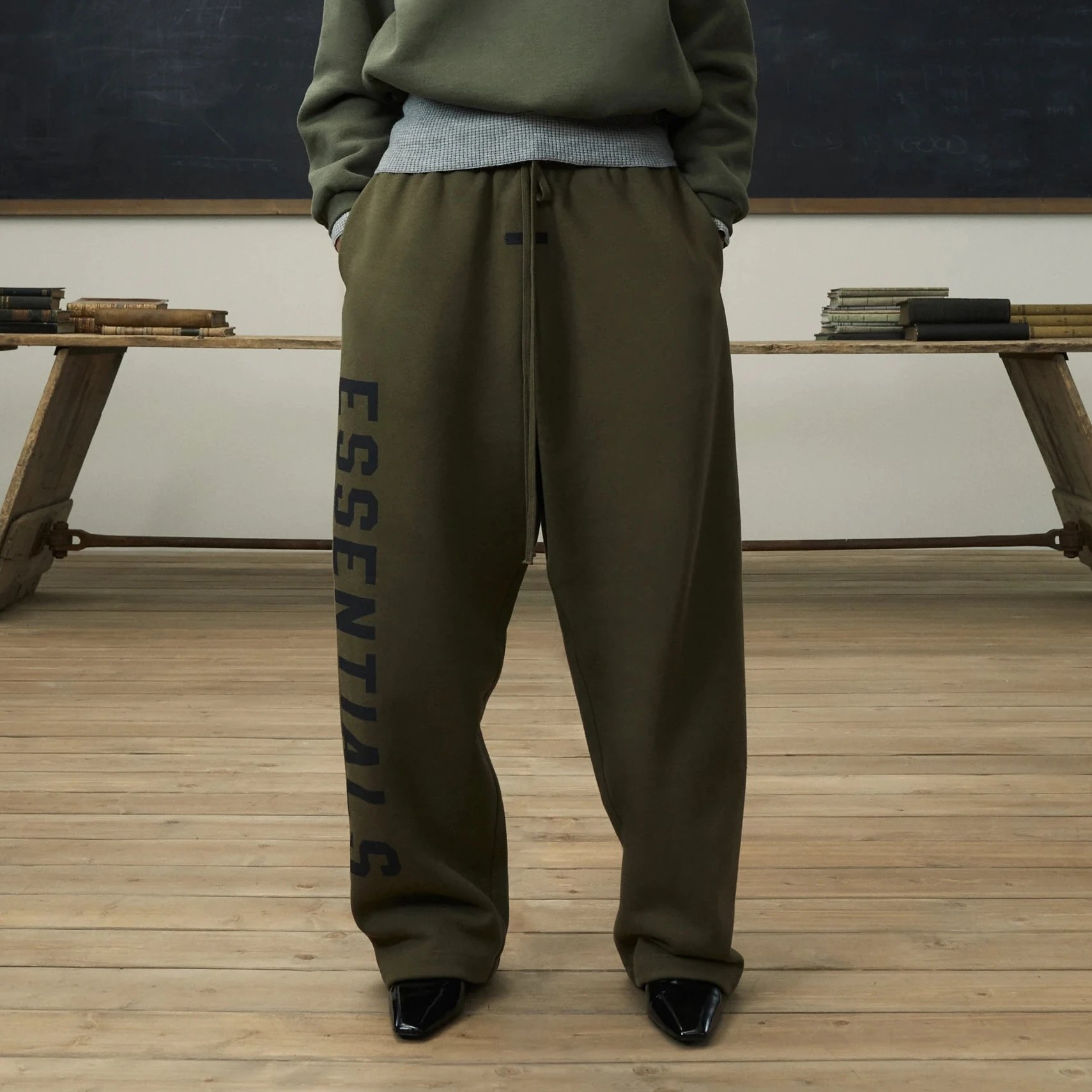 Essentials Pant 2
