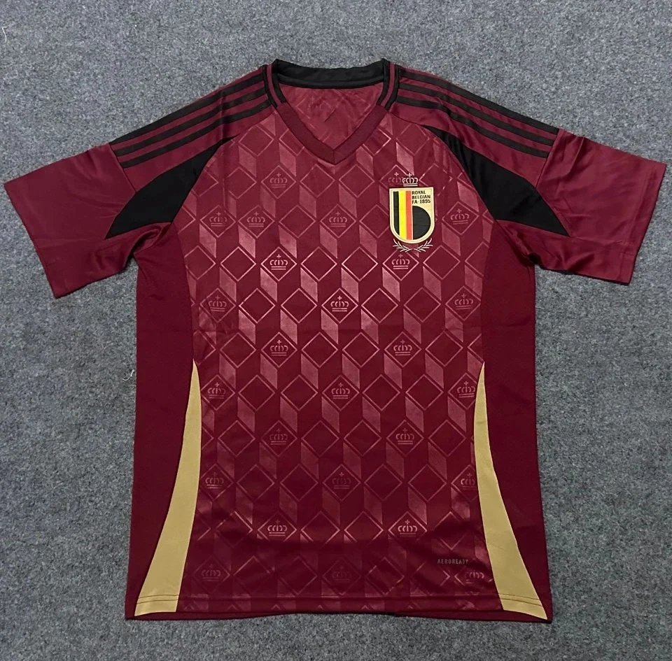 24 Belgium Home