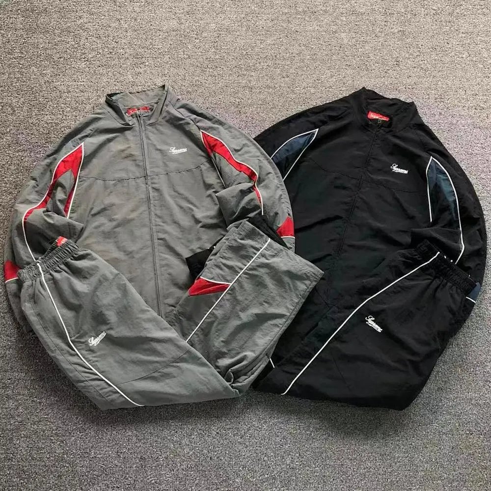 Supreme Set — W2CFinds curated find