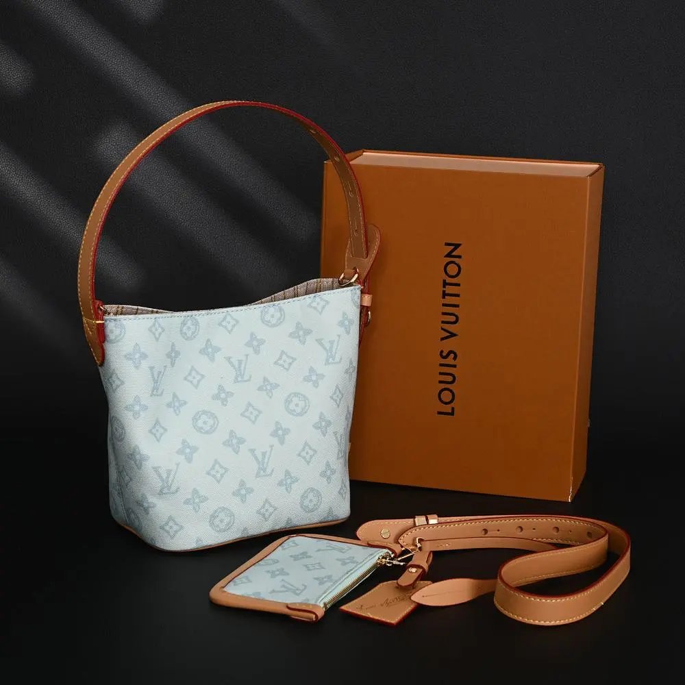 Louis Vuitton bag — W2CFinds curated find