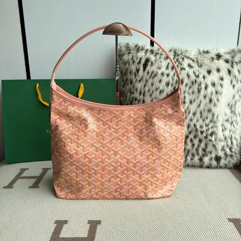 Goyard Bag — W2CFinds curated find
