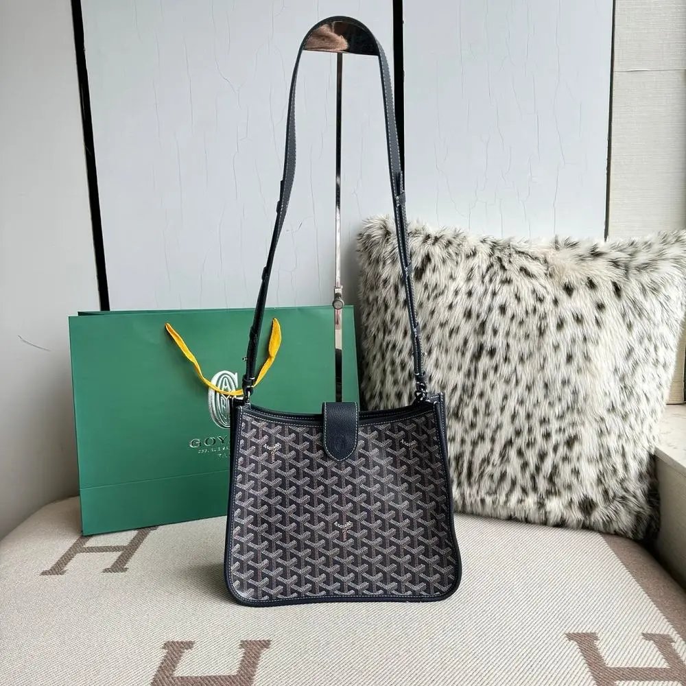 Goyard Bag — W2CFinds curated find