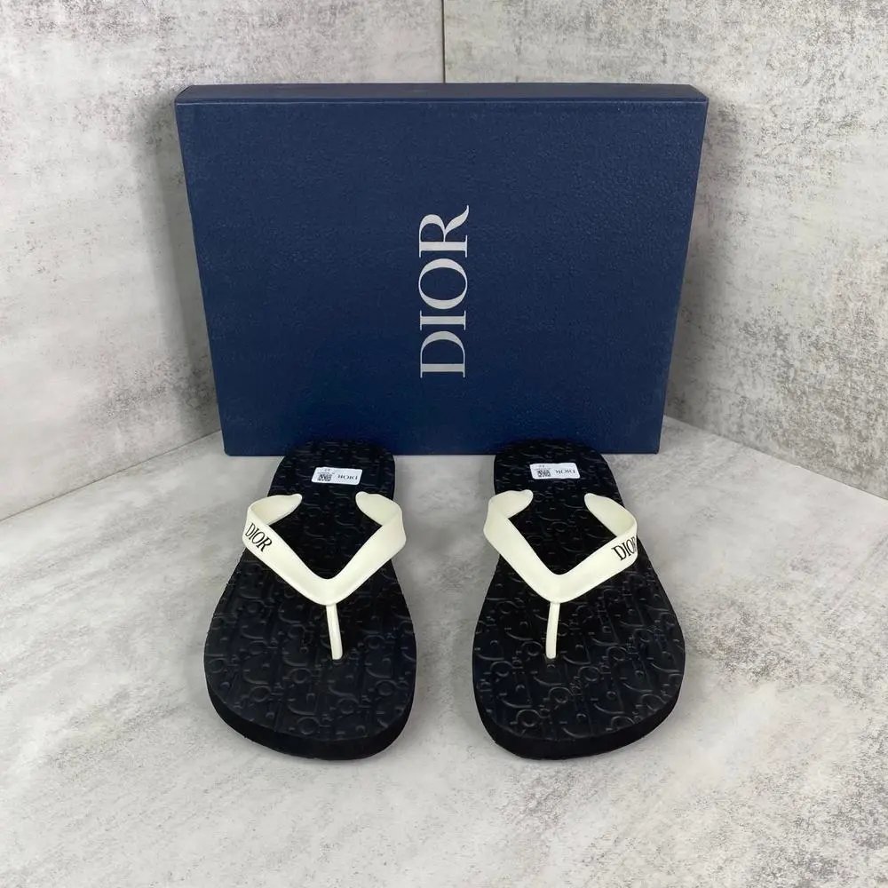 Dior slippers — W2CFinds curated find