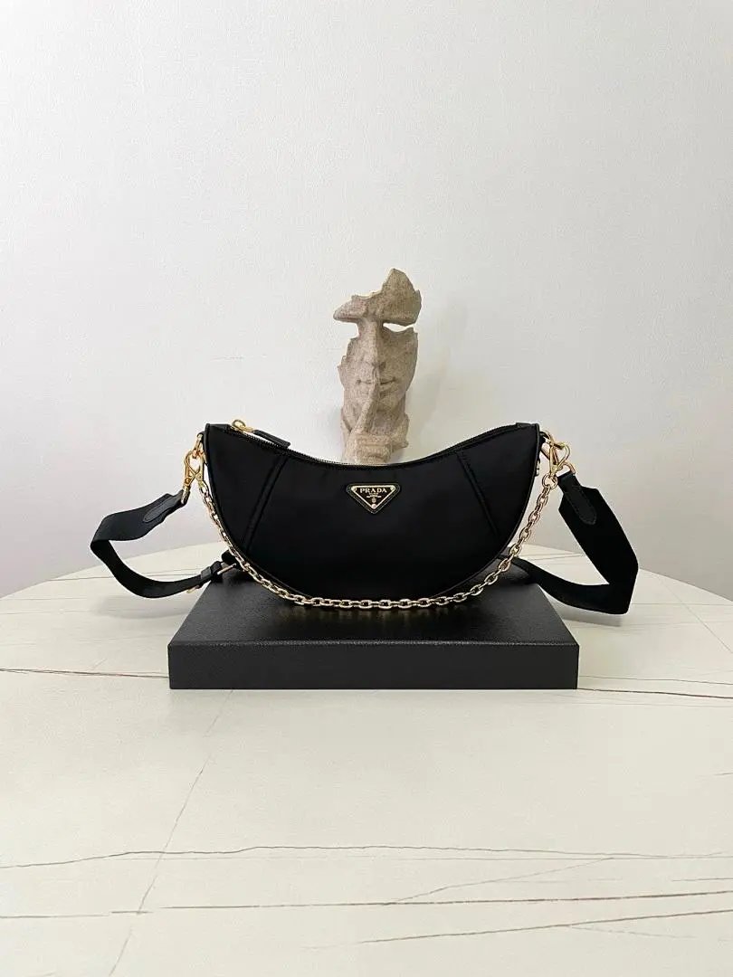 Prada bag — W2CFinds curated find