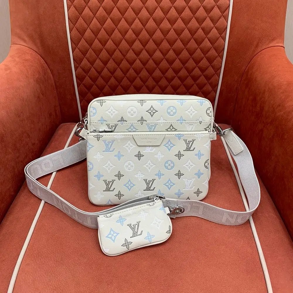 Louis Vuitton Bag — W2CFinds curated find