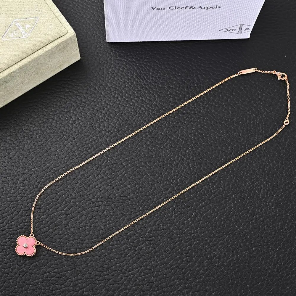 Van cleef arpels necklace — W2CFinds curated find