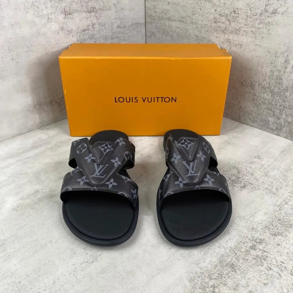 Louis Vuitton Slippers — W2CFinds curated find