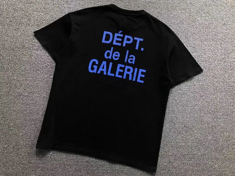 DÉPT. de la Galerie T-Shirts Short-Sleeve Logo Print image 5