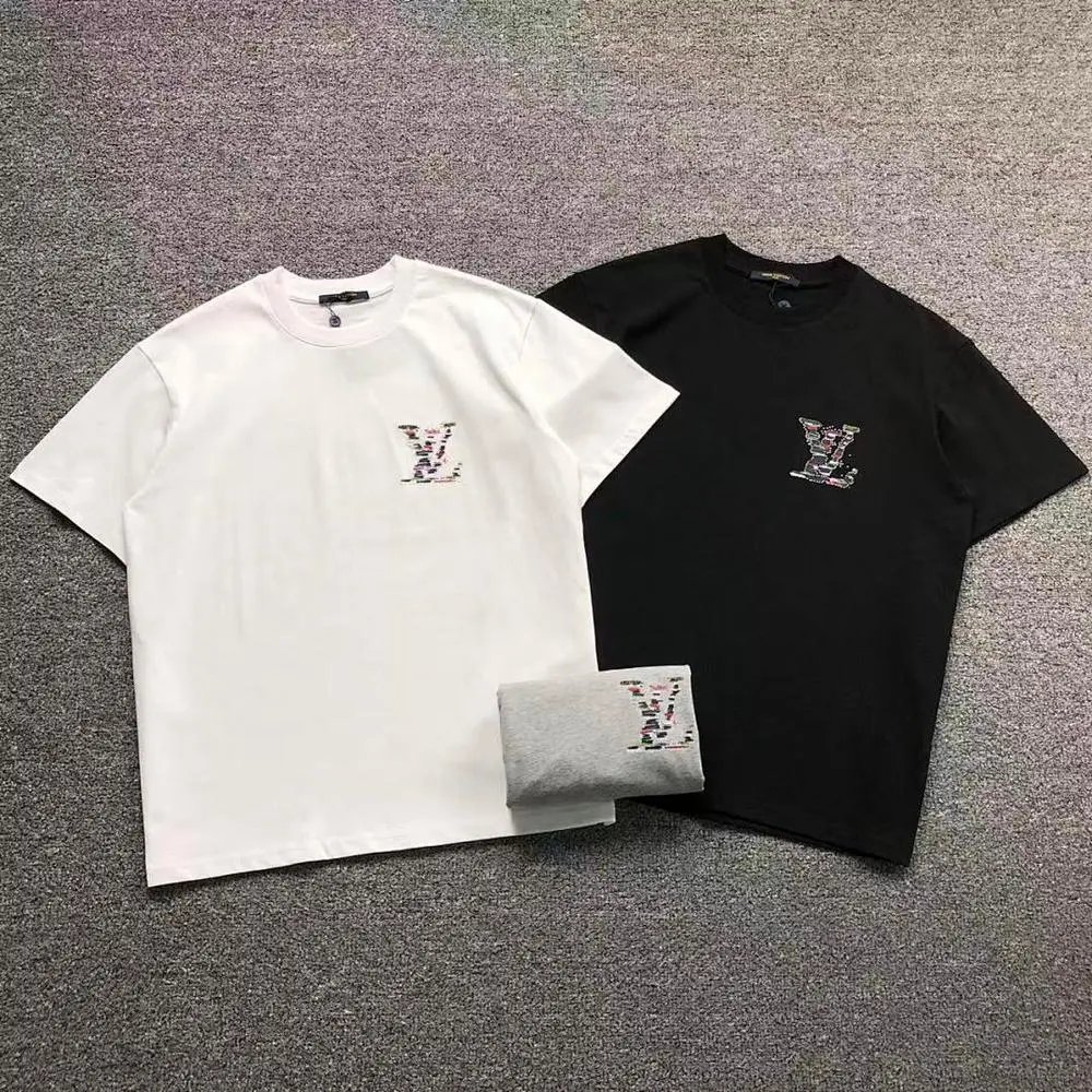Louis Vuitton Tee — W2CFinds curated find