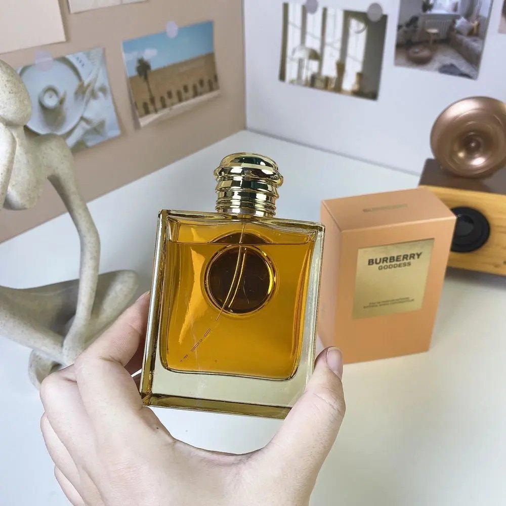 Jimmy Choo Multiple perfume models image 5