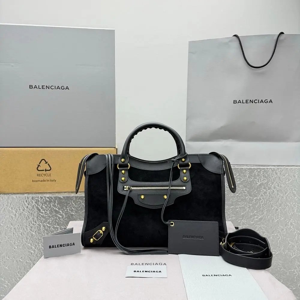 Balenciaga bag — W2CFinds curated find