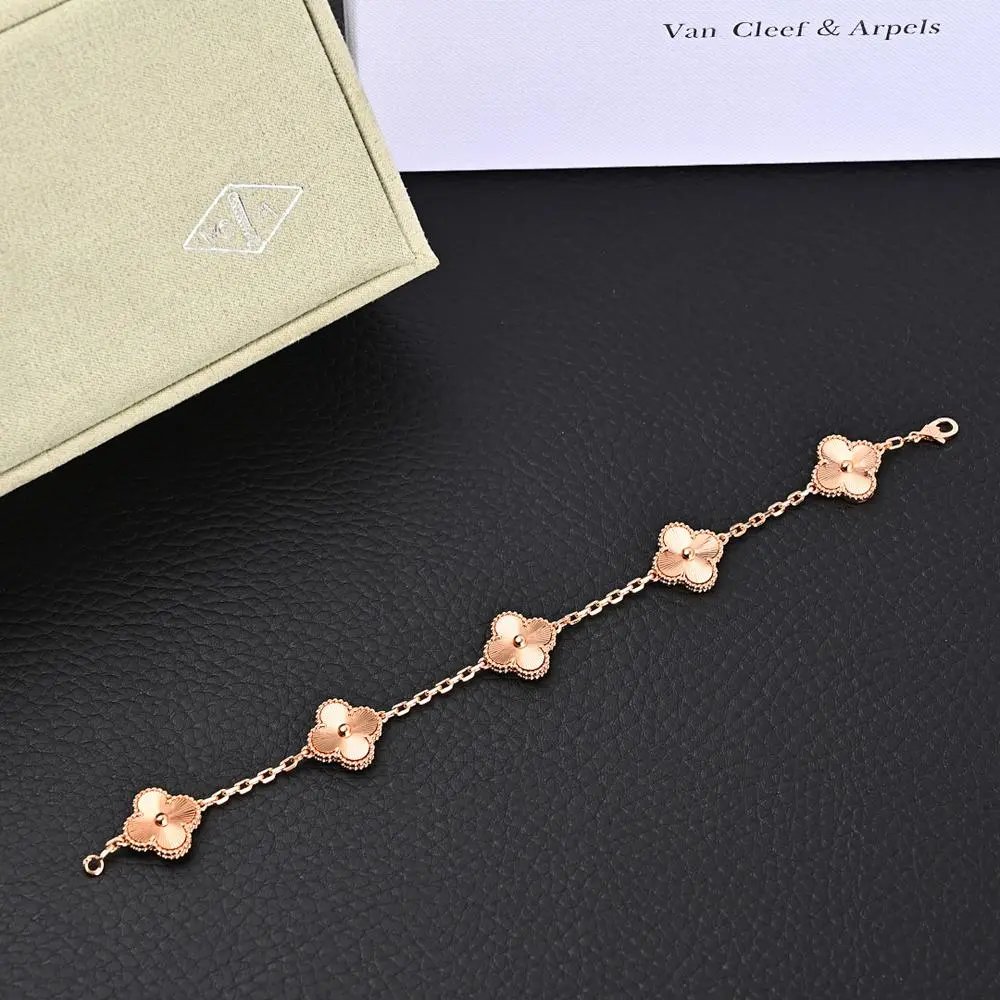 Van Cleef Arpels bracelet