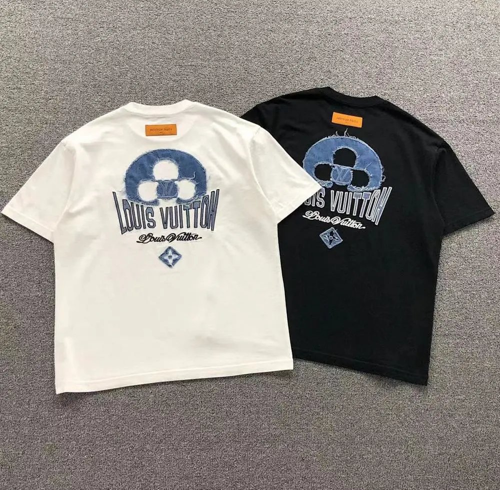 Louis Vuitton tee  — W2CFinds curated find