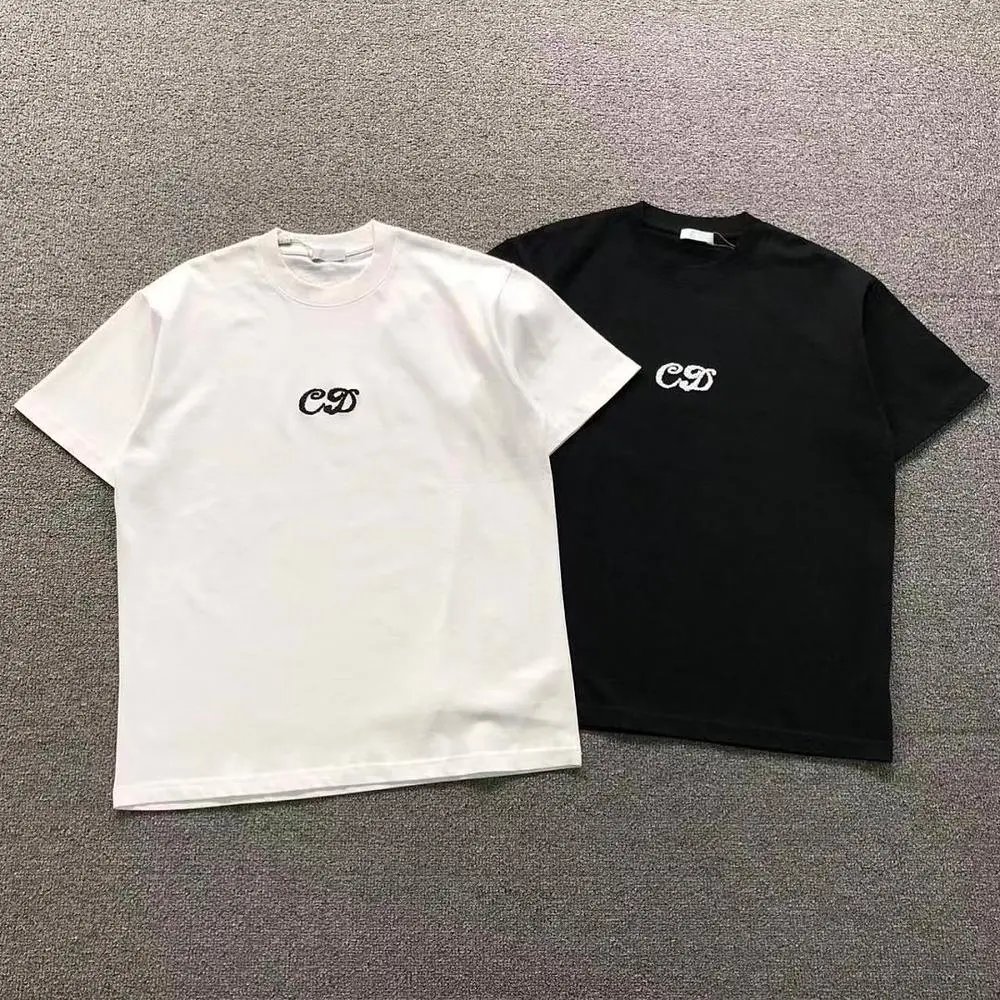 Dior tee — W2CFinds curated find
