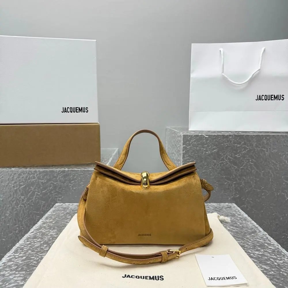 Jacquemus bag — W2CFinds curated find