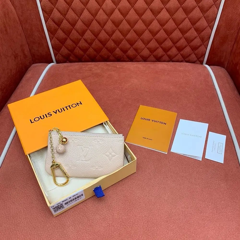 Louis Vuitton bag — W2CFinds curated find