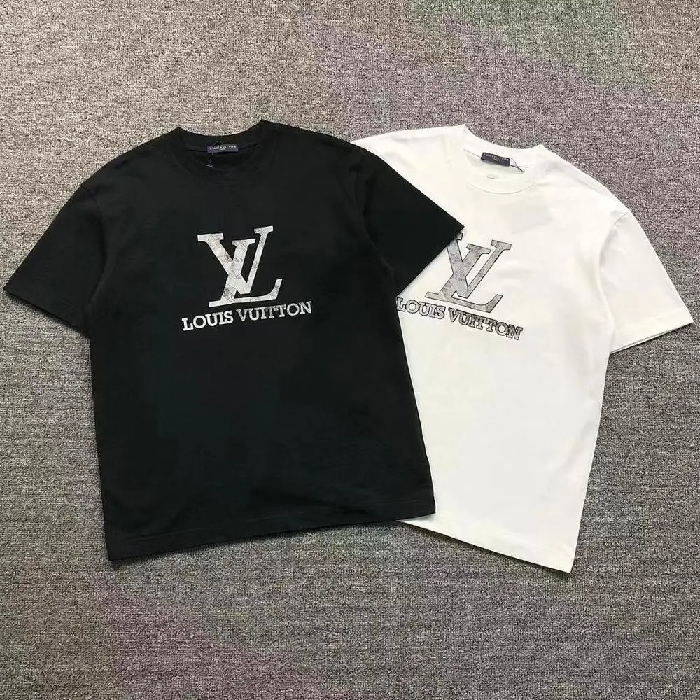 Louis vuitton tee — W2CFinds curated find