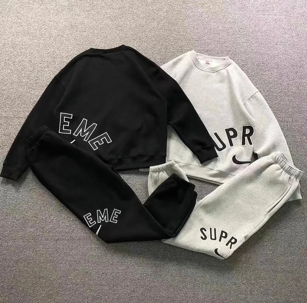 Supreme printed crewneck sweatshirt and sweatpants set