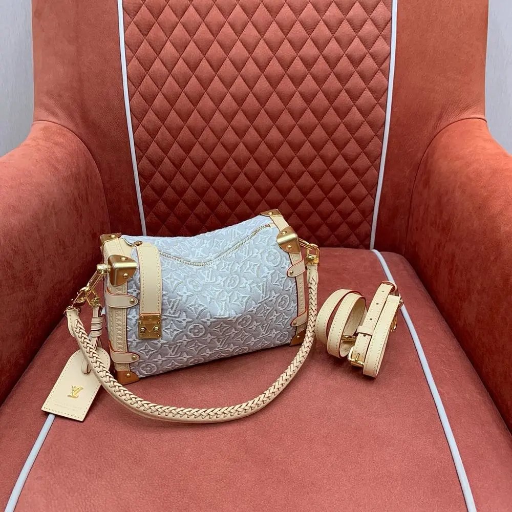 Louis vuitton bag — W2CFinds curated find