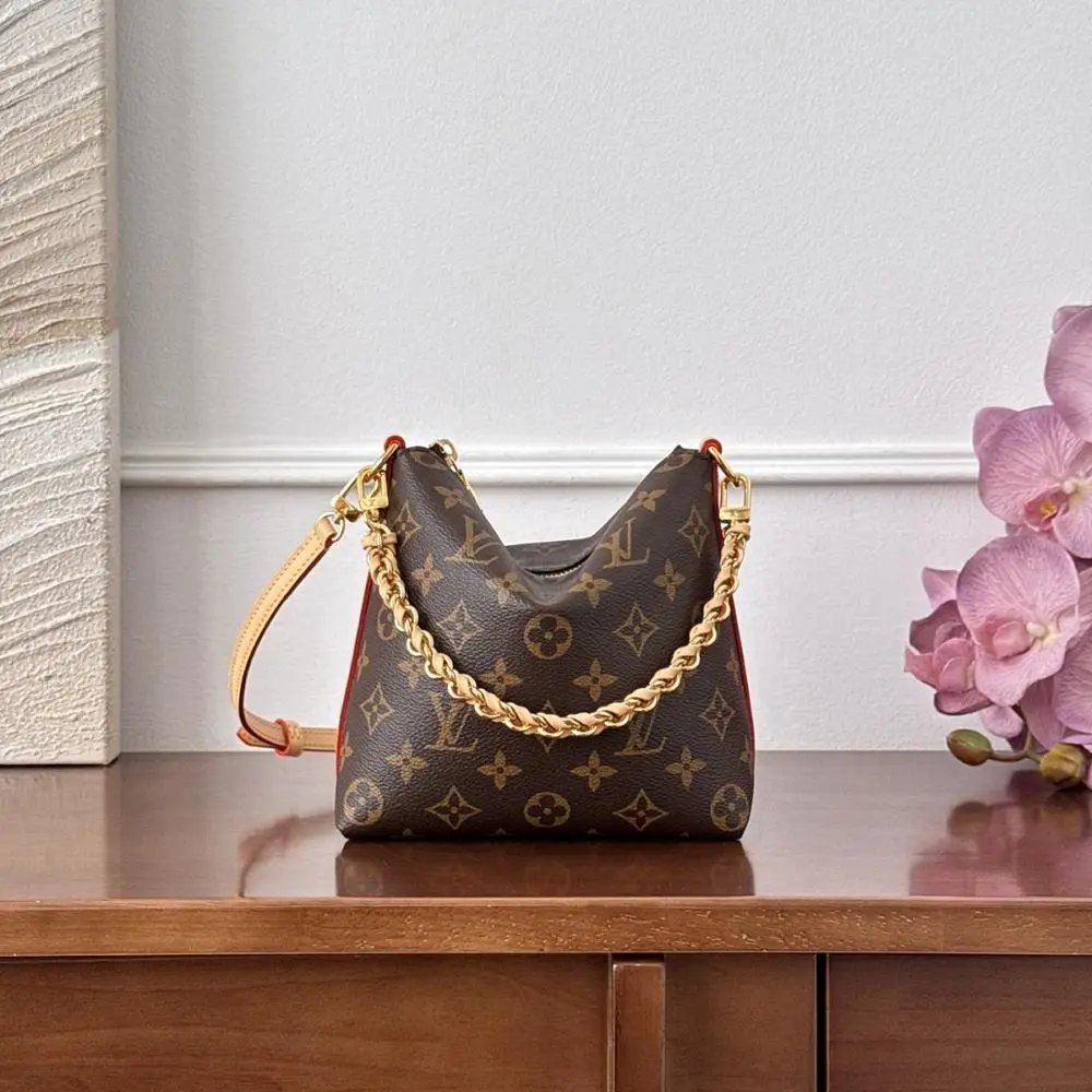Louis Vuitton bag — W2CFinds curated find