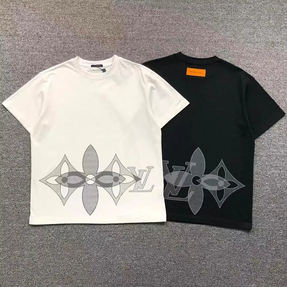 Louis Vuitton tee — W2CFinds curated find