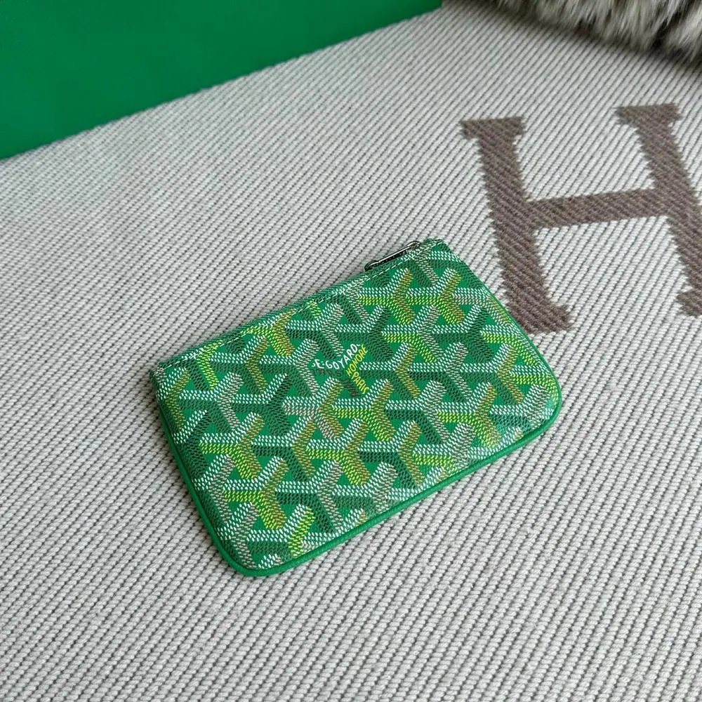 Goyard Bag — W2CFinds curated find