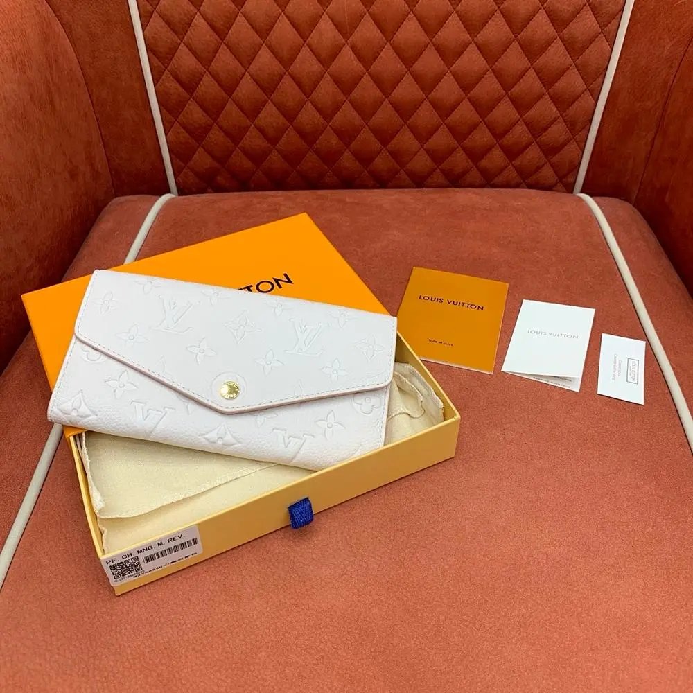 Louis Vuitton bag