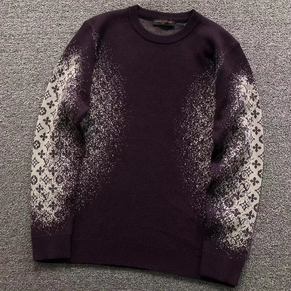 Louis Vuitton gradient monogram jacquard crew neck sweater — W2CFinds curated find